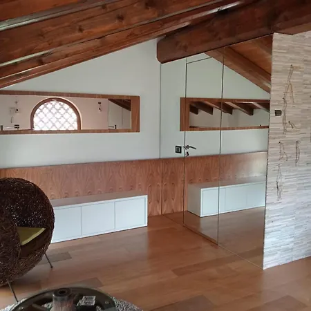 Cascina Di Charme Relax Tra Di E Bellagio Con Parcheggio Incluso Castelmarte