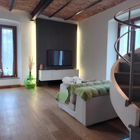 Casa de Férias Cascina Di Charme Relax Tra Di E Bellagio Con Parcheggio Incluso *