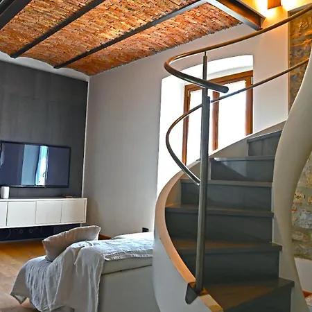 Casa de Férias Cascina Di Charme Relax Tra Di E Bellagio Con Parcheggio Incluso Castelmarte