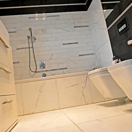 Casa de Férias Cascina Di Charme Relax Tra Di E Bellagio Con Parcheggio Incluso