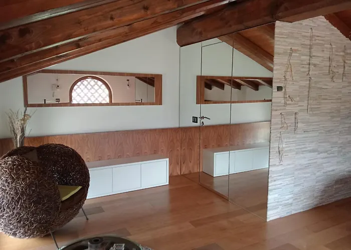 Cascina Di Charme Relax Tra Di E Bellagio Con Parcheggio Incluso Castelmarte