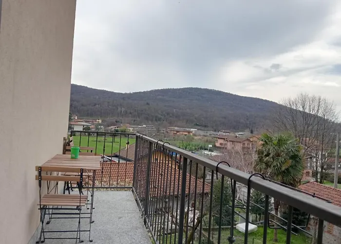 بيت للعطل Cascina Di Charme Relax Tra Di E Bellagio Con Parcheggio Incluso *
