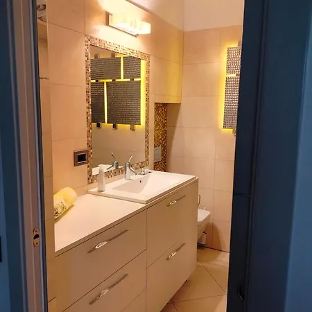 Elis Home-cascina Di Charme Con Parcheggio- Tra E Bellagio