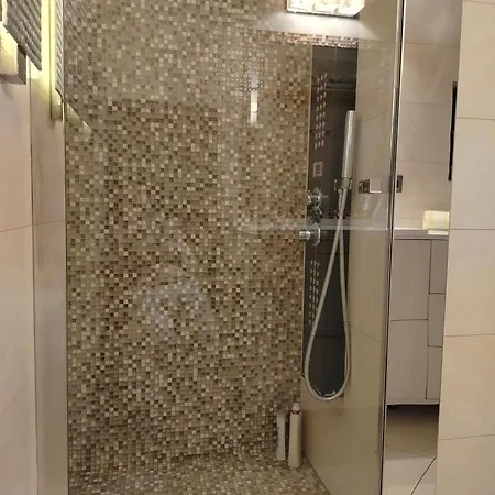 Elis Home-cascina Di Charme Con Parcheggio- Tra E Bellagio