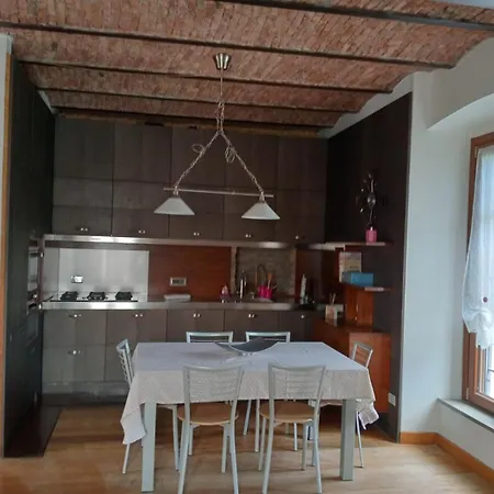 Cascina Di Charme Relax Tra Di E Bellagio Con Parcheggio Incluso * Castelmarte